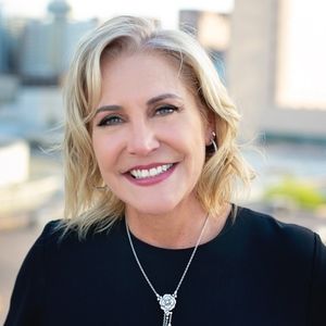 Meet your Posher, Michele